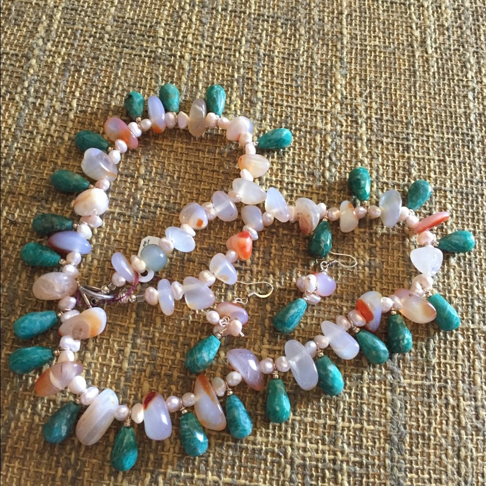Sea stones Necklace and Earrings